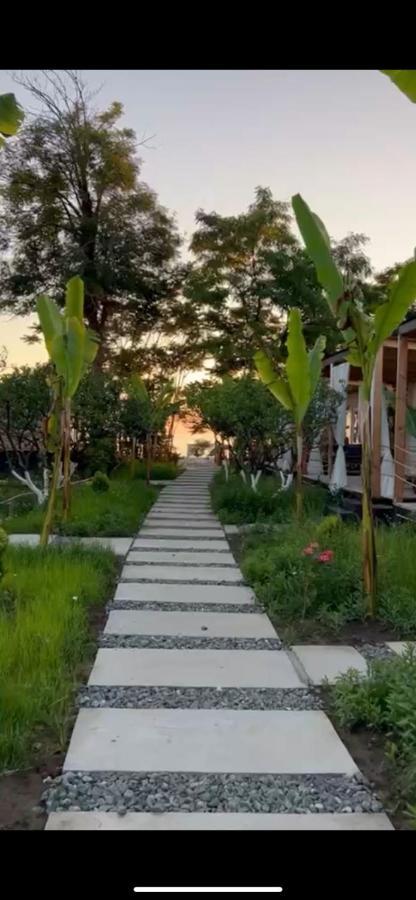 Aqua Palm Resort Sukhumi Esterno foto